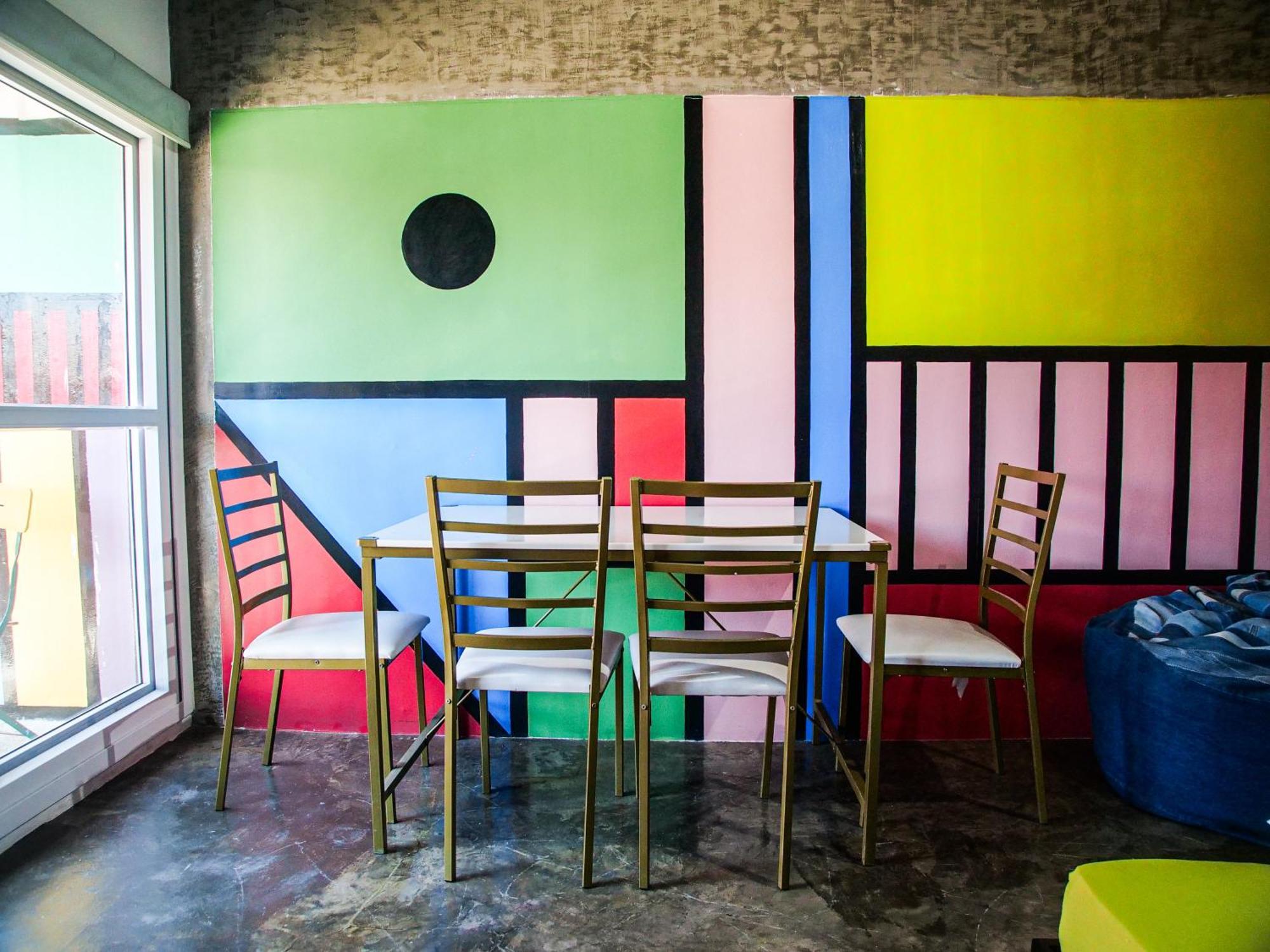 D522 Hostel At Kiener Hills - Near Cebu Airport Мактан Экстерьер фото